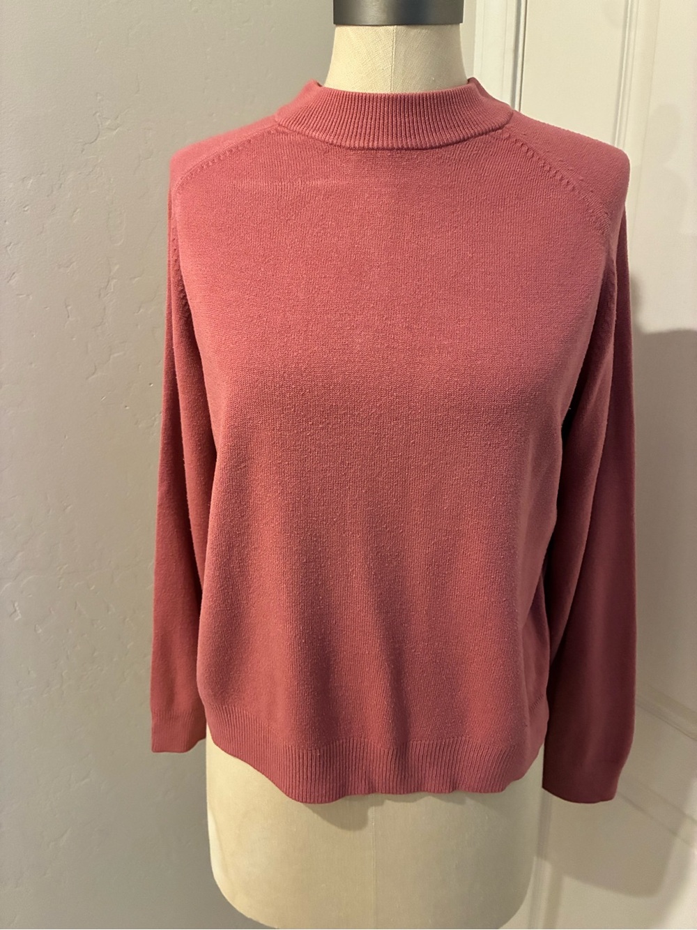 Carolyn Taylor Dusty Rose Mock Neck Sweater PXL
